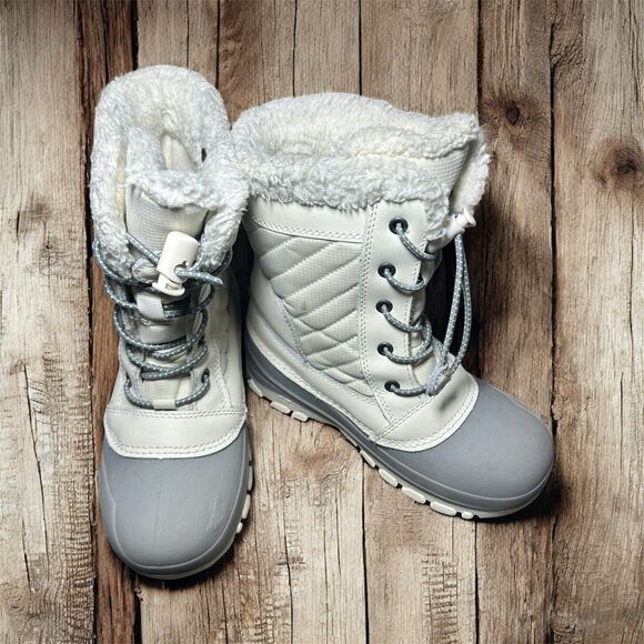 All In Motion Children’s White Snow Boots Size 13 - Picture 1 of 8